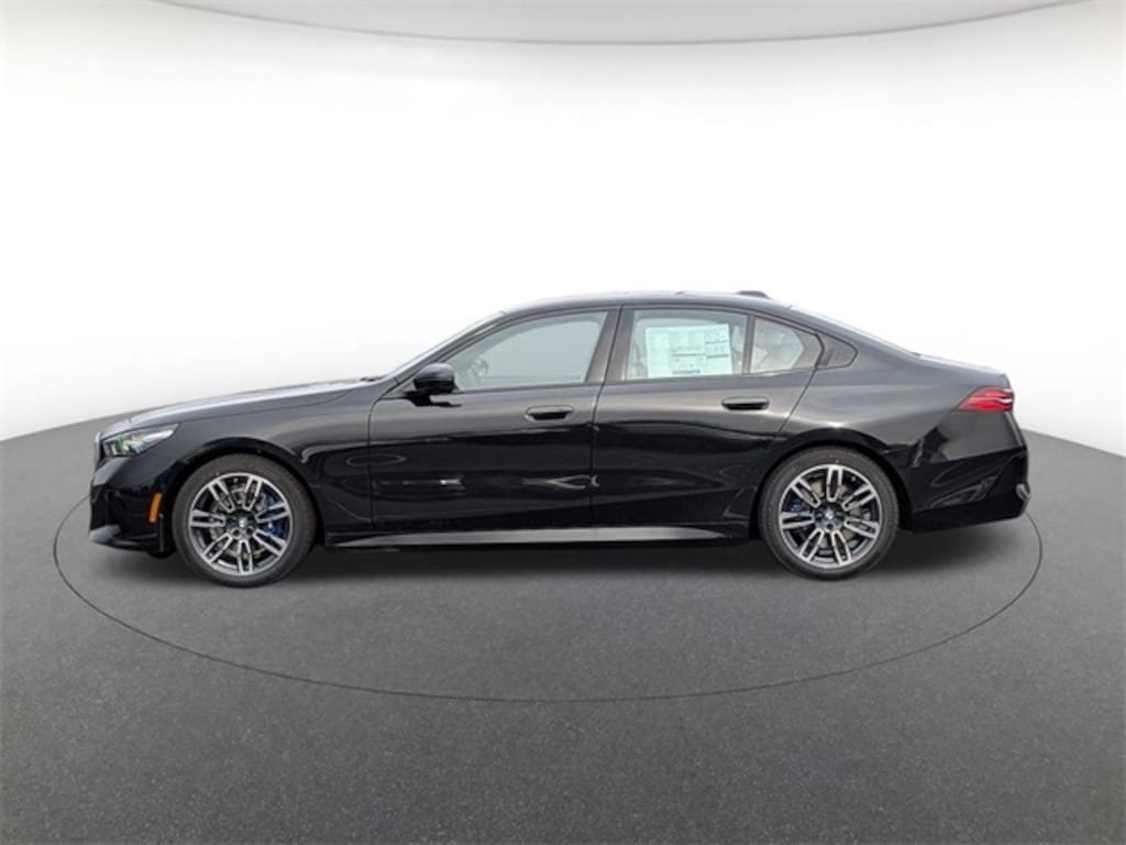 New 2026 BMW 530i xDrive Sedan
