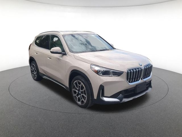 2026 BMW X1 28i - Photo 3