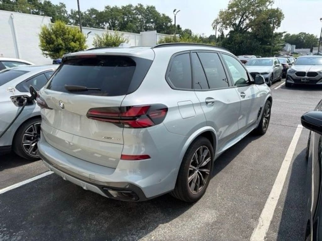 Certified 2025 BMW X5 xDrive40i SUV