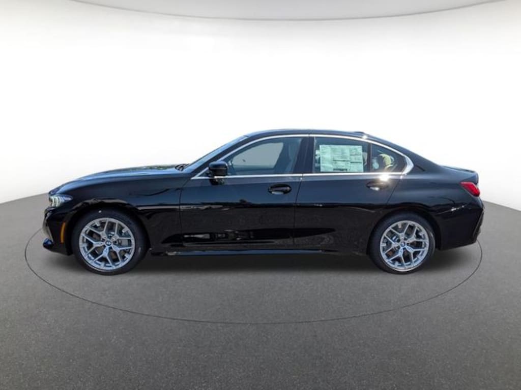 New 2026 BMW 330i xDrive Sedan