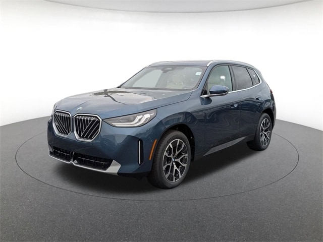 2026 BMW X3 30's photo