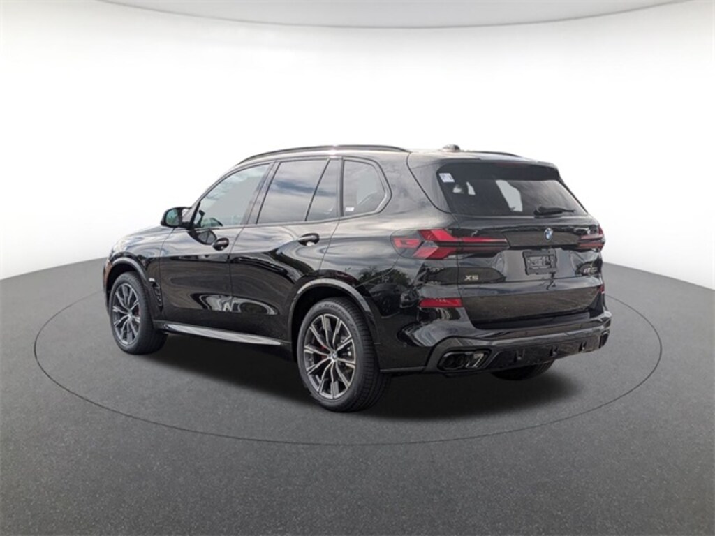 New 2026 BMW X5 M60i SUV