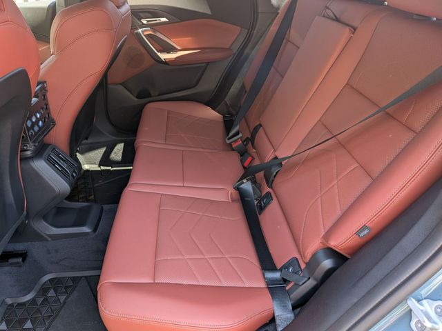2026 BMW X1 28i - Photo 8
