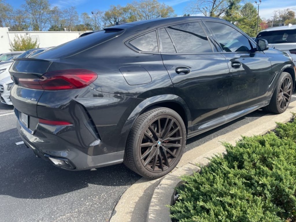 Used 2024 BMW X6 xDrive40i SUV