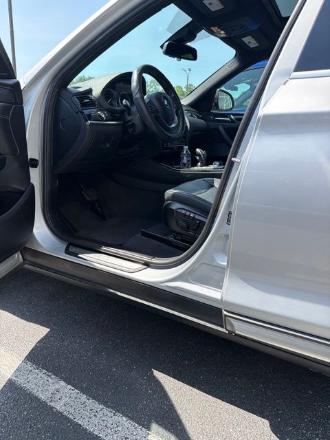 2018 BMW X4 xDrive28i's photo