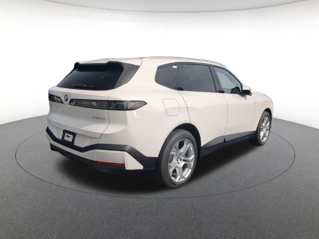 New 2027 BMW X5 40 xDrive SUV