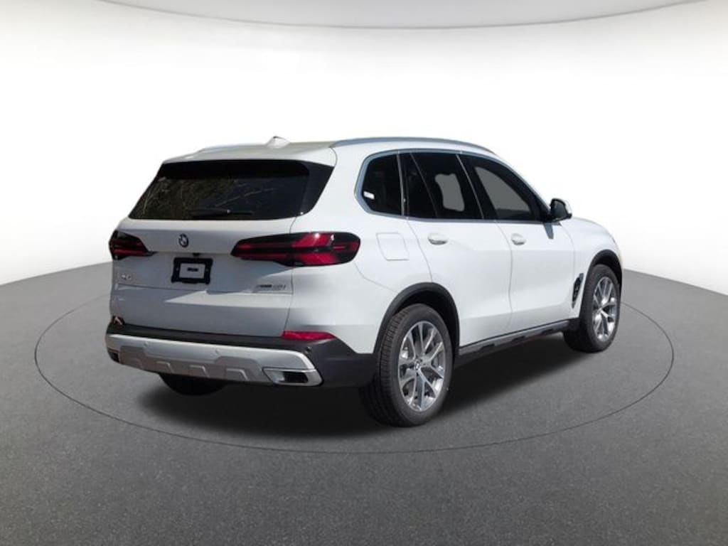 New 2026 BMW X5 xDrive40i SUV