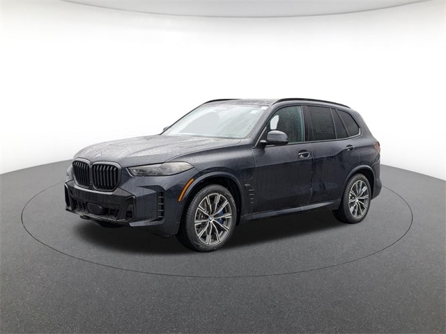 2026 BMW X5 50e's photo