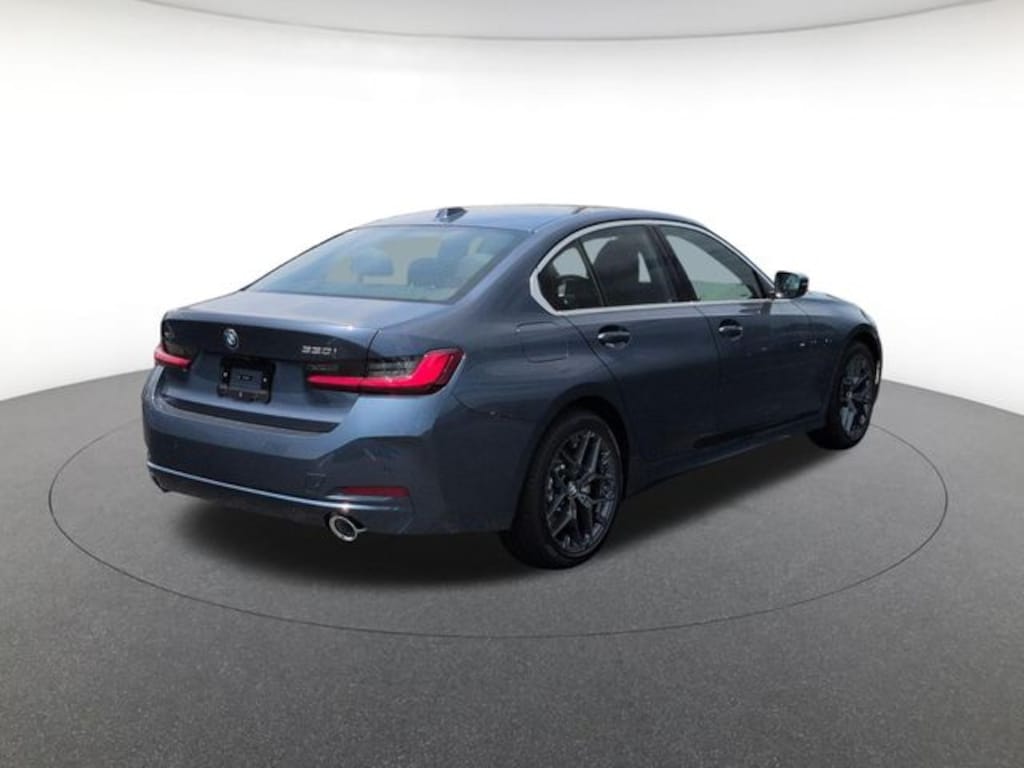 New 2026 BMW 330i xDrive Sedan