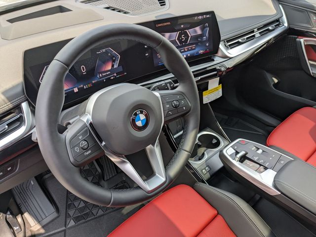 2025 BMW X1 28i - Photo 9