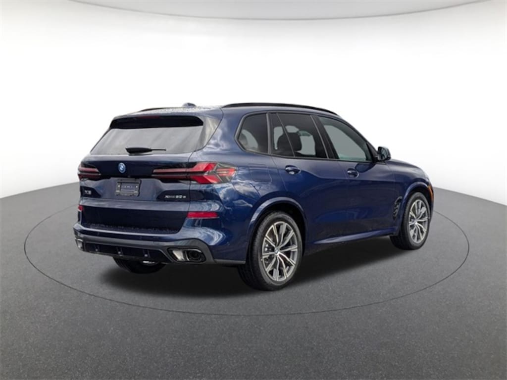 New 2026 BMW X5 PHEV xDrive50e SUV