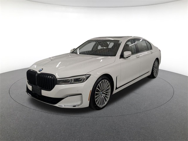 2022 BMW 7 Series 750i's photo