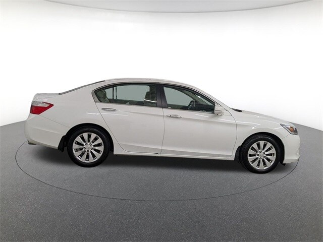 2015 Honda Accord EX photo 4