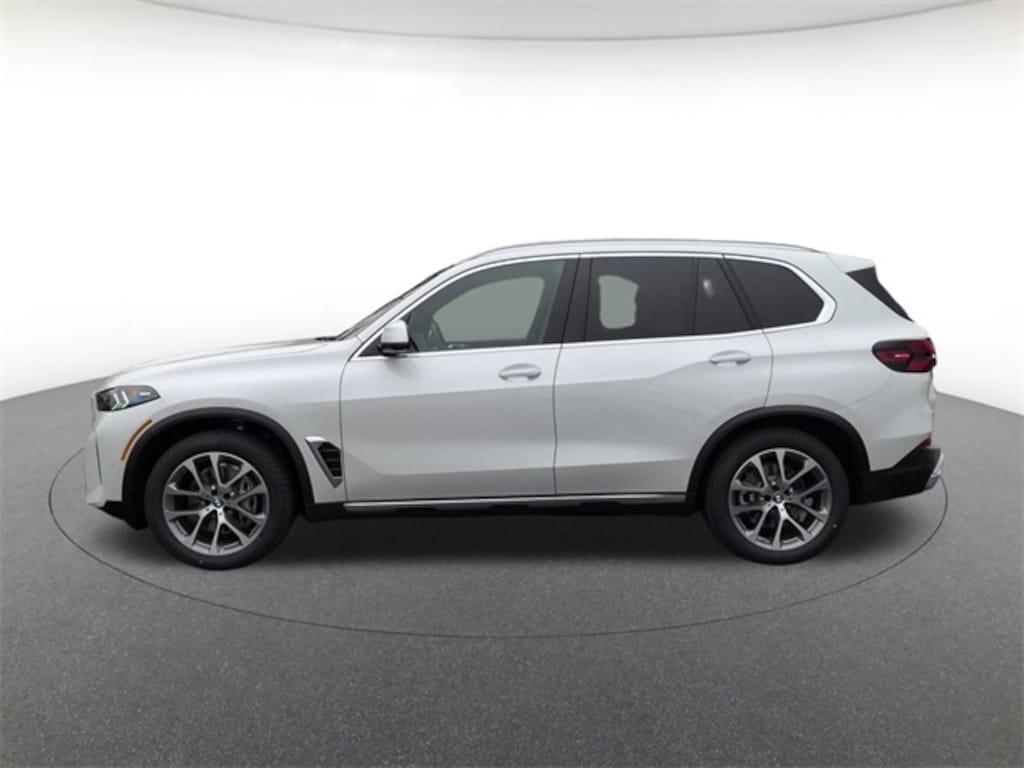 New 2026 BMW X5 xDrive40i SUV