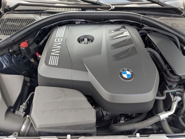 2025 BMW 3 Series 330i - Photo 23