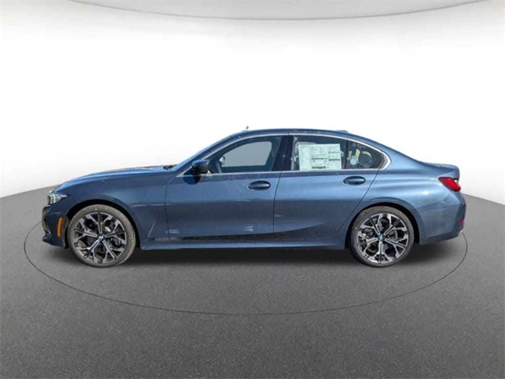 New 2026 BMW 330i xDrive Sedan