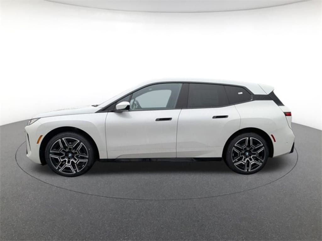 New 2026 BMW iX xDrive60 SUV