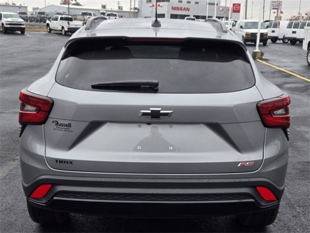 Used 2025 Chevrolet Trax 2RS SUV