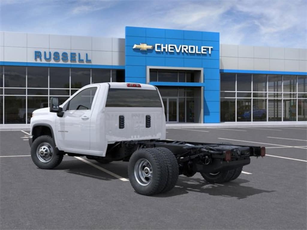 New 2025 Chevrolet Silverado 3500 HD Chassis Cab Work Truck Truck