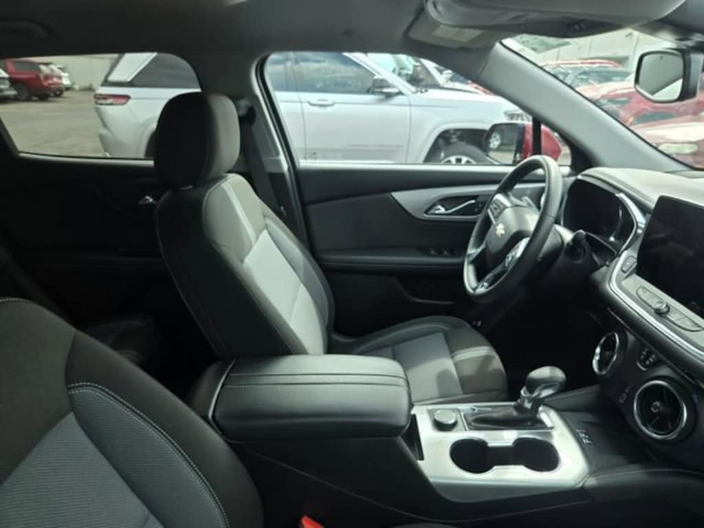 Used 2024 Chevrolet Blazer 2LT SUV