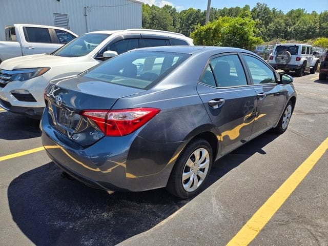 Used 2019 Toyota Corolla LE with VIN 5YFBURHE7KP946820 for sale in North Little Rock, AR