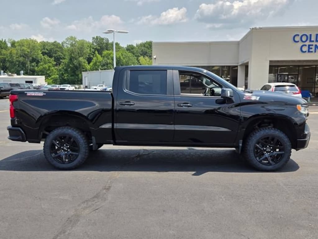 Used 2024 Chevrolet Silverado 1500 LT Trail Boss Truck