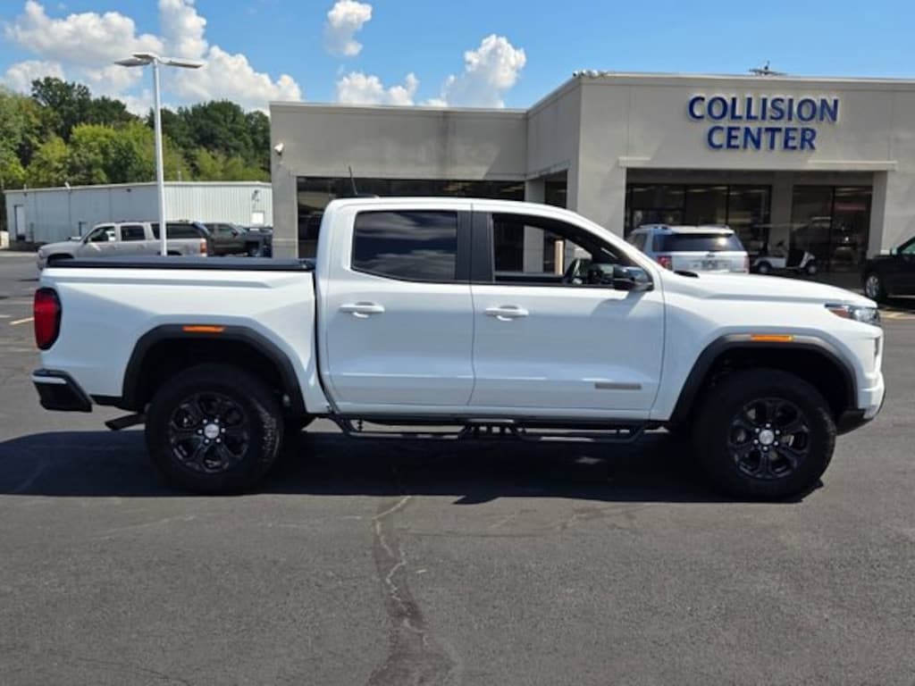 Used 2024 GMC Canyon Elevation Truck