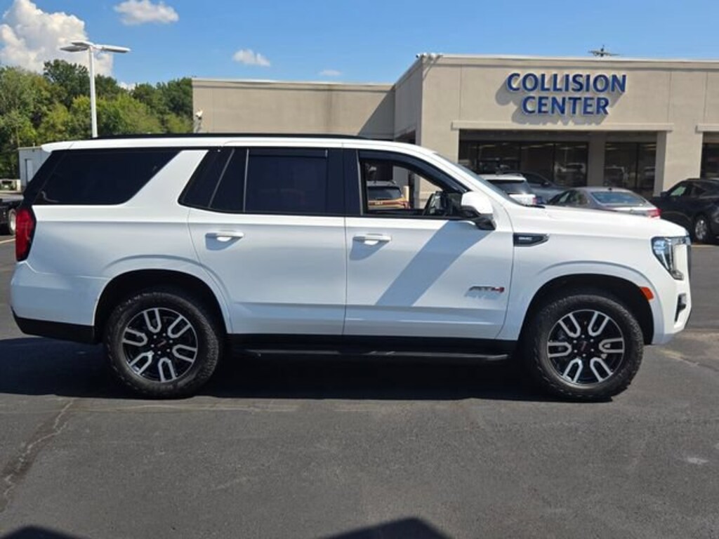 Used 2024 GMC Yukon AT4 SUV