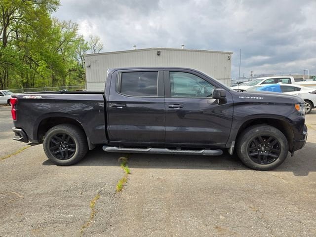 Used 2024 Chevrolet Silverado 1500 RST with VIN 2GCUDEED4R1183239 for sale in Little Rock