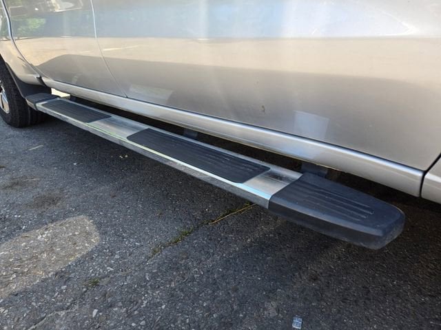 Used 2022 Chevrolet Silverado 1500 Limited LT with VIN 1GCUYDET1NZ221985 for sale in Little Rock