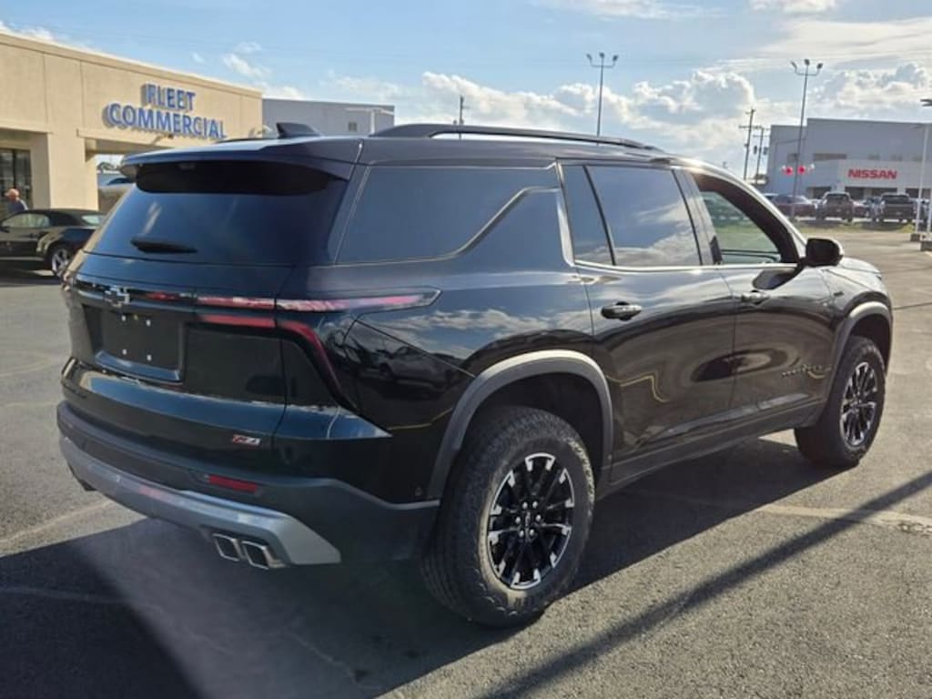 Used 2024 Chevrolet Traverse Z71 SUV
