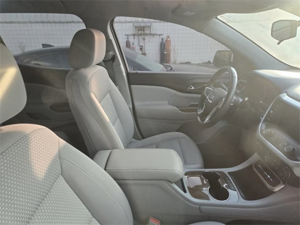 Used 2020 GMC Acadia SLE SUV