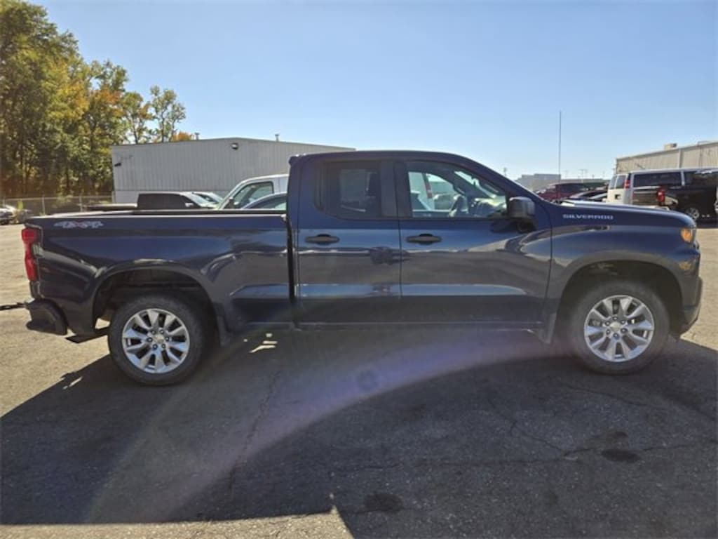 Used 2021 Chevrolet Silverado 1500 Custom Truck