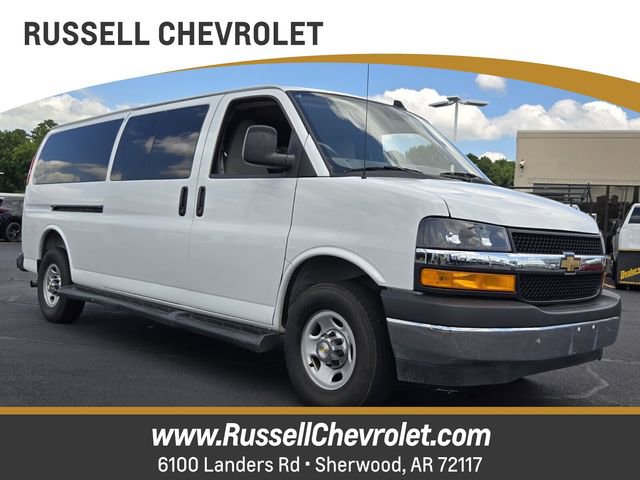 Summit White 2025 Chevrolet Express 3500 LT Extended RWD Van Rear-Wheel Drive Automatic