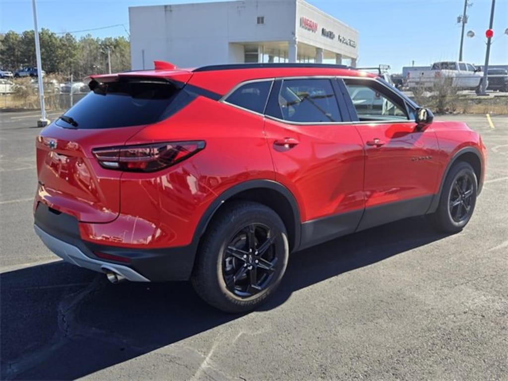 Used 2024 Chevrolet Blazer 2LT SUV