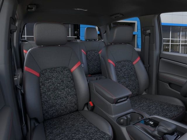 2025 Chevrolet Colorado Z71 - Photo 16