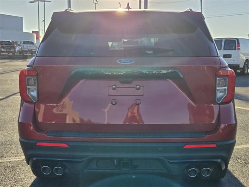 Used 2024 Ford Explorer ST
