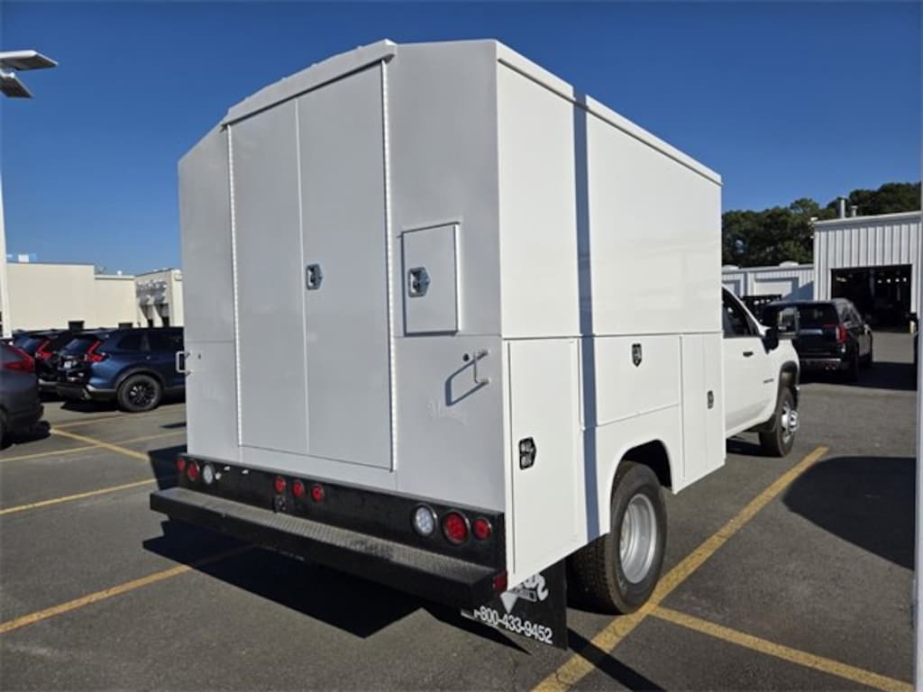 New 2025 Chevrolet Silverado 3500 HD Chassis Cab Work Truck Truck