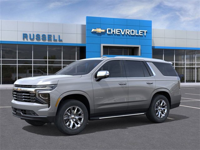2025 Chevrolet Tahoe Premier photo 2