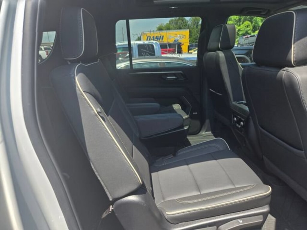 Used 2025 Chevrolet Suburban Premier SUV
