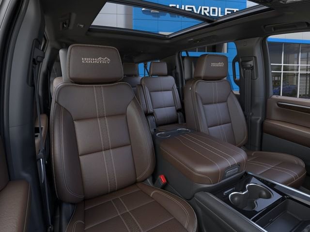 2026 Chevrolet Suburban High Country - Photo 16