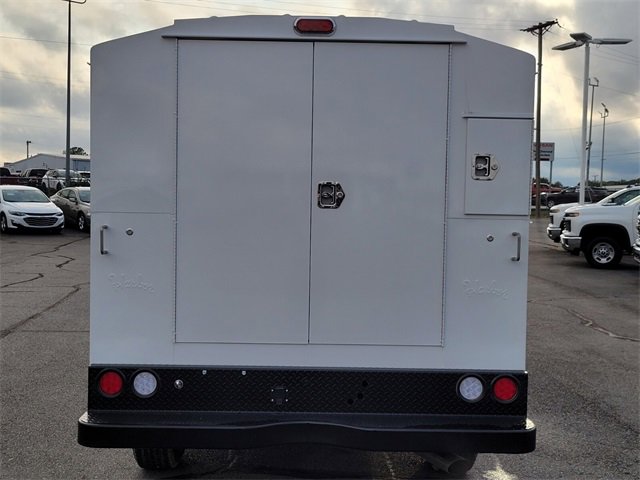 2025 Chevrolet Silverado 2500HD photo 4