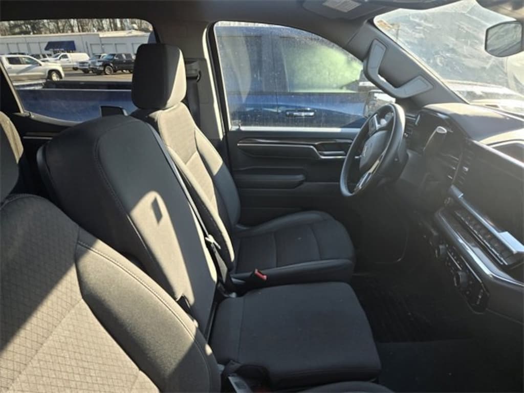 Used 2025 Chevrolet Silverado 1500 LT Truck