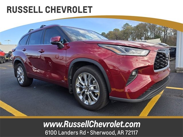 2023 Toyota Highlander Limited's photo