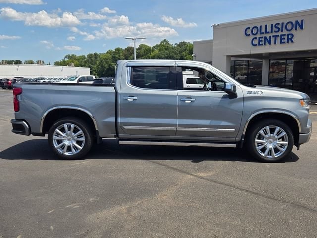 Used 2024 Chevrolet Silverado 1500 High Country with VIN 2GCUDJED6R1133676 for sale in Little Rock