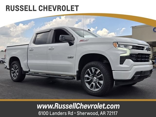 Summit White 2024 Chevrolet Silverado 1500 Pickup Truck Four-Wheel Drive Automatic