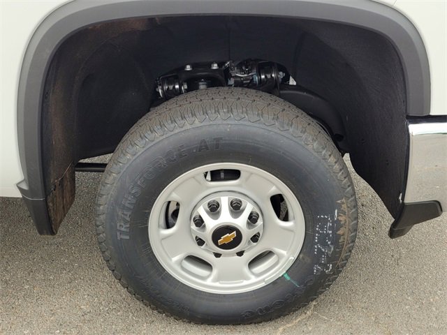 2024 Chevrolet Silverado 2500HD photo 3