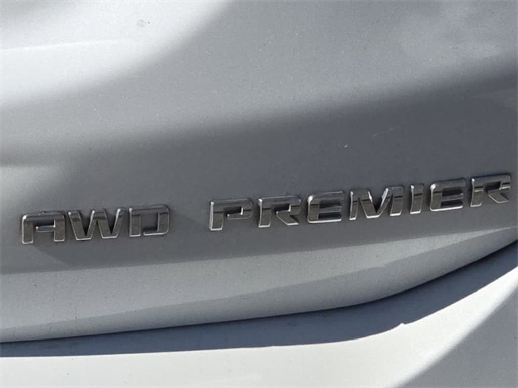 Used 2020 Chevrolet Equinox Premier SUV