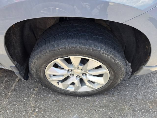Used 2024 Chevrolet Silverado 1500 Custom with VIN 1GCPDBEK7RZ224948 for sale in Little Rock