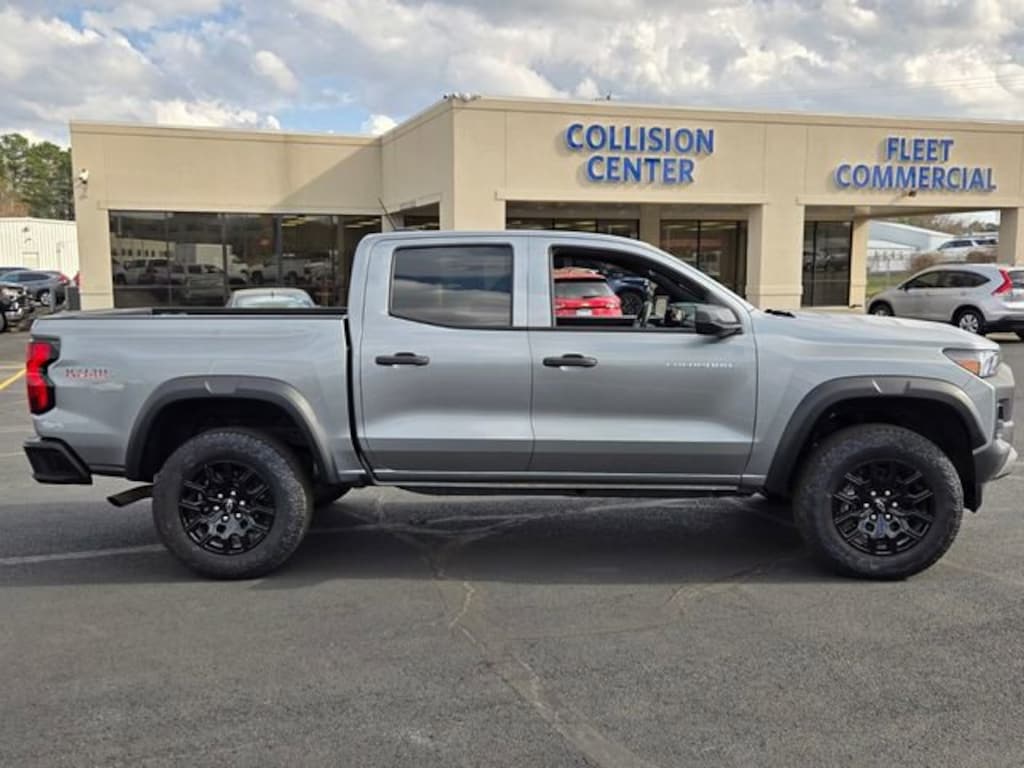 Used 2024 Chevrolet Colorado Trail Boss Truck